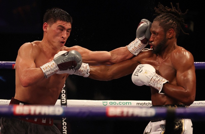 Richards says he would love to face Bivol again.  Photo: Mark Robinson/Matchroom Boxing