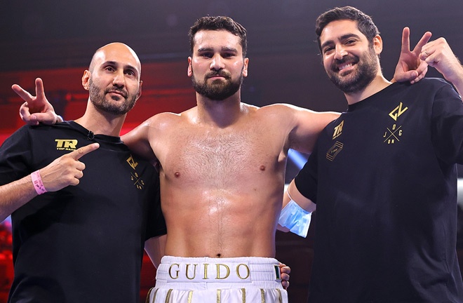 Heavyweight prospect Guido Vianello returns to action Photo Credit: Mikey Williams/Top Rank via Getty Images