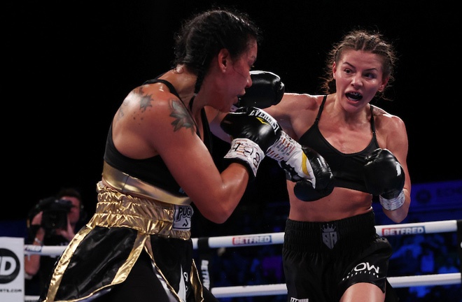 Ryan avenged her loss to Farias with a unanimous decision win Photo Credit: Mark Robinson/Matchroom Boxing