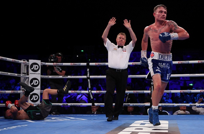 Smith had O'maison down three times Photo Credit: Mark Robinson/Matchroom Boxing