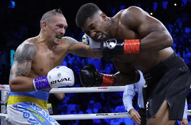 Usyk beat Joshua by split decision in Saudi Arabia (Photo Credit: Mark Robinson/Matchroom Boxing)