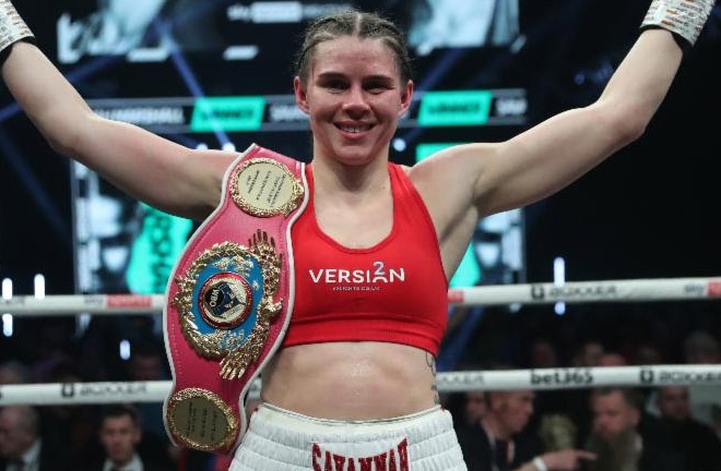 Marshall puts her WBO crown on the line Photo Credit: Lawrence Lustig / BOXXER