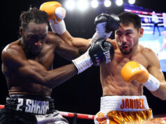 Janibek Alimkhanuly outpointted Denzel Bentley to retain his /.160 title. Photo Credit: Mikey Williams/Top Rank