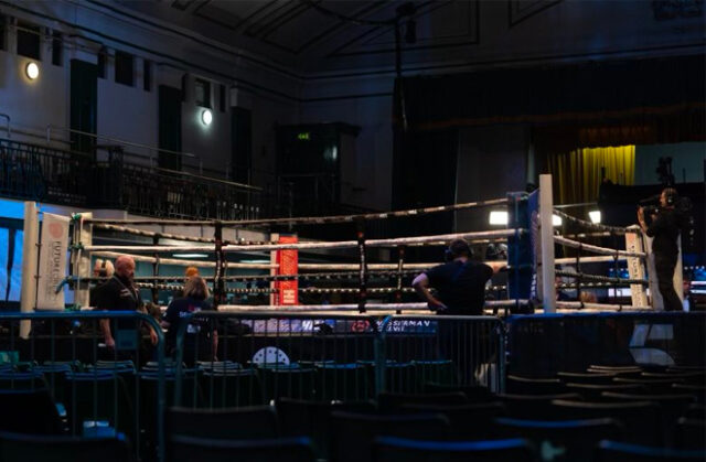 Harlem Eubank eased passed Tom Farrell as Liam Williams also made a successful comeback last night at London's York Hall. Photo Credit: Kalle and Nisse Sauerland (Twitter).