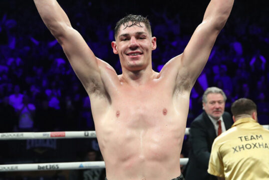 Chris Billam-Smith celebrates after his ruthless knockout over Armend Xhoxhaj Photo Credit: Lawrence Lustig/BOXXER