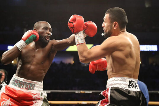Terence Crawford knocked out David Avanesyan in the sixth round in Omaha Photo Credit: Tom Hogan/BLK Prime