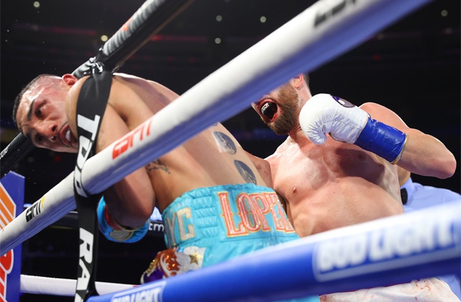 Martin dropped Lopez in the second round Photo Credit: Mikey Williams / Top Rank via Getty Images