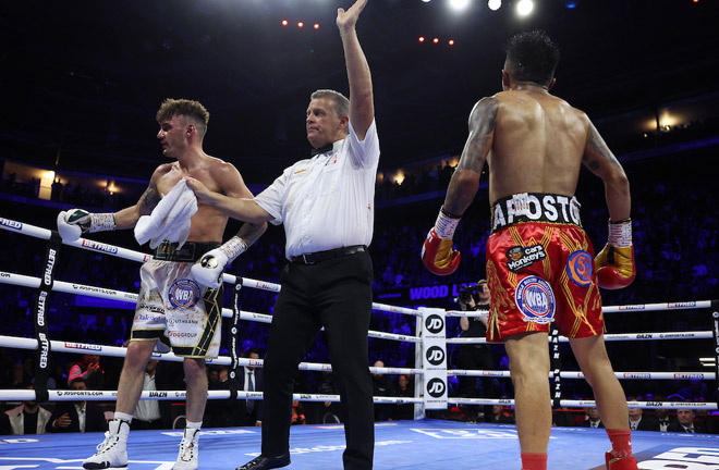 Wood's trainer Ben Davison threw in the towel to confirm Lara as champion Photo Credit: Mark Robinson/Matchroom Boxing