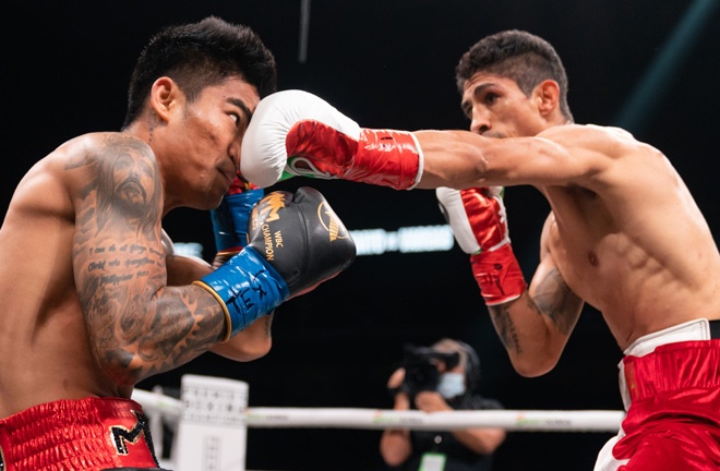 Magsayo could secure a rematch with Vargas with victory Photo Credit: Ryan Hafey / Premier Boxing Champions