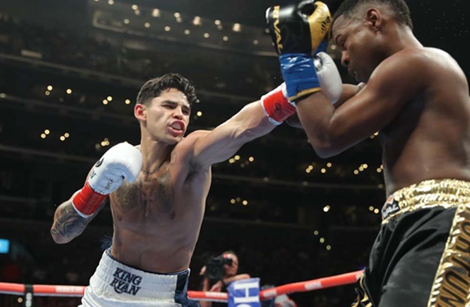Garcia fights for the first time since stopping Fortuna in July Photo Credit: Tom Hogan/Golden Boy Promotions