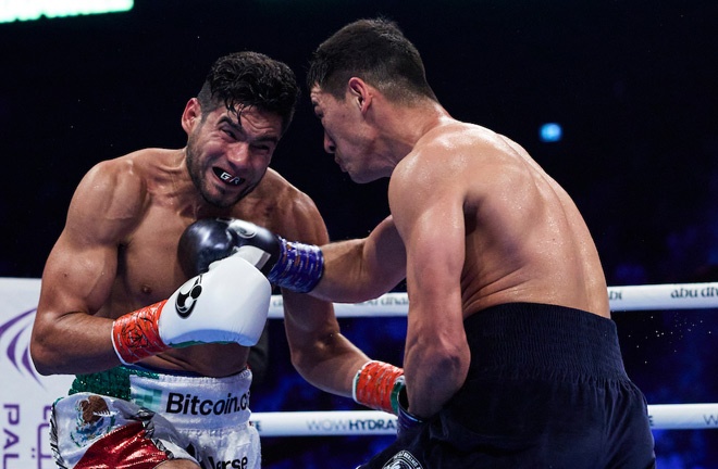 Ramirez saw his unbeaten record taken away by Bivol in November Photo Credit: Mark Robinson/Matchroom Boxing