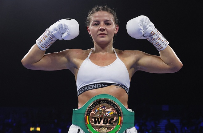 Ryan looks to become world champion in just her seventh professional bout Photo Credit: Mark Robinson/Matchroom Boxing