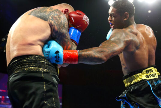 Anderson went 16-0 after defeating Ukrainian Rudenko Photo Credit: Mikey Williams/Top Rank