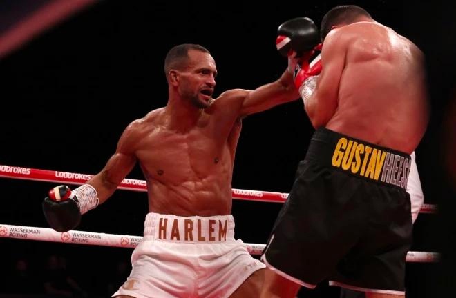 Sultan Zaurbek with a sixth round stoppage of Sergio Martin Sosa. Photo Credit: Wasseerman Boxing (Twitter).