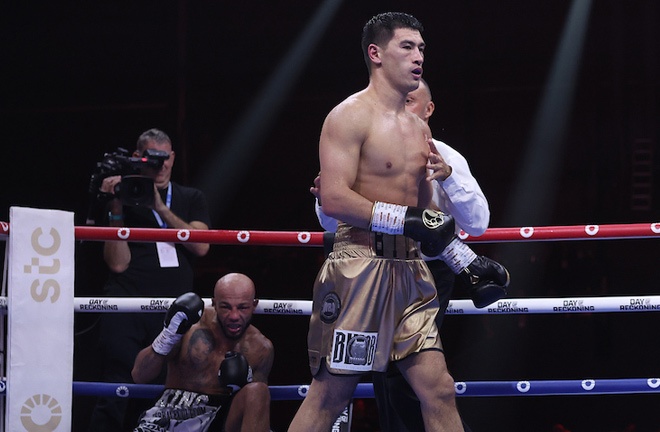 Bivol dropped Arthur in the 11th round Photo Credit: Mark Robinson/Matchroom Boxing