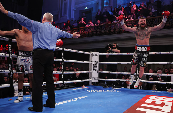 Crocker celebrates after beating Felix Photo Credit: Mark Robinson/Matchroom Boxing