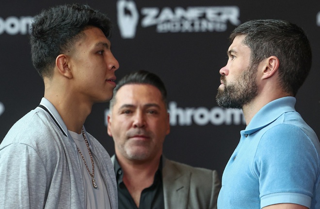 Munguia and Ryder face-to-face at Thursday's press conference Photo Credit: Ed Mulholland/Matchroom
