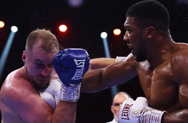 'AJ' looked back to his best against Otto Wallin last time out (Photo Credit: Reuters)