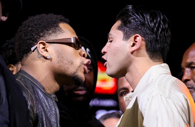 Haney and Garcia came face-to-face in New York Photo Credit: Golden Boy / Cris Esqueda