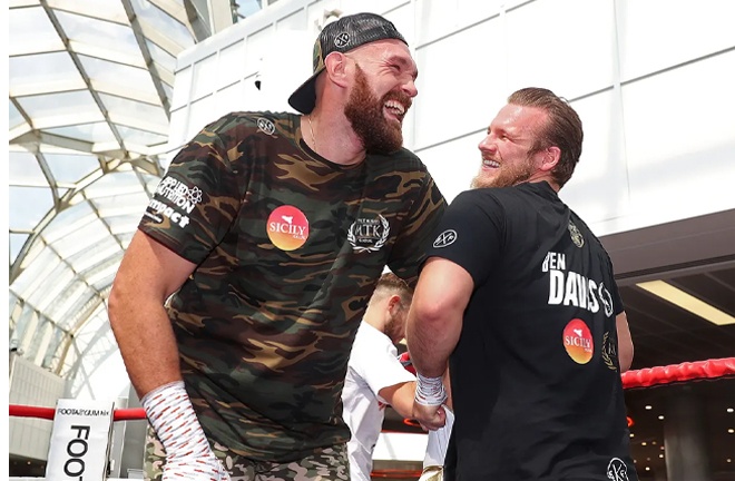Tyson Fury reacts to Anthony Joshua linking up with Ben Davison