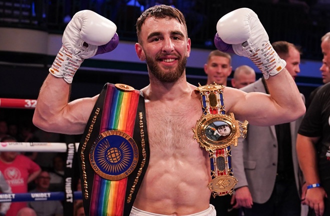 Collins looks to remain unbeaten and win another belt Photo Credit: Stephen Dunkley/Queensberry Promotions