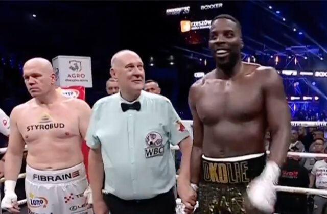 Okolie ripped away Rozanski's WBC Bridgerweight strap in Poland (Boxxer 'X' account)