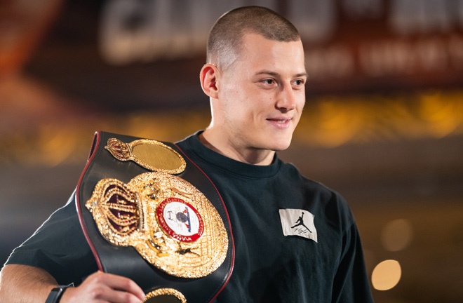 Stanionis puts his WBA 'regular' welterweight title on the line Photo Credit: Ryan Hafey/Premier Boxing Champions