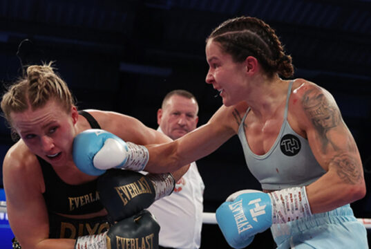 Terri Harper overcame Rhiannon Dixon to capture the WBO lightweight world title in Sheffield on Saturday Photo Credit: Mark Robinson Matchroom Boxing
