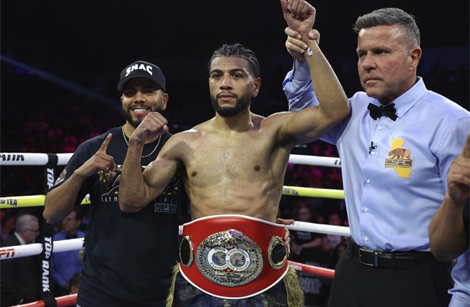 Muratalla won the temporary light title IBF photo Credit: Mikey Williams/Top Rank