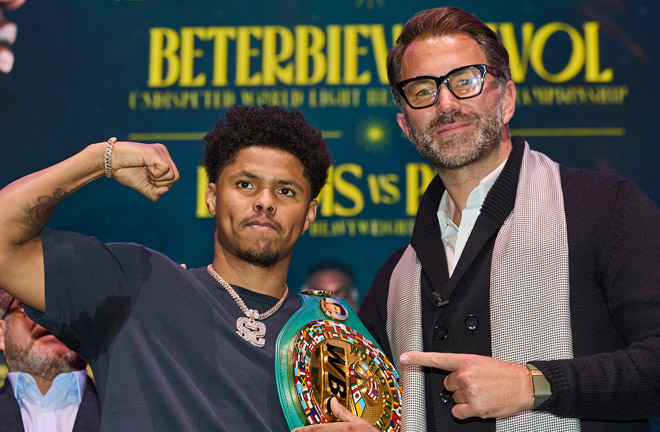 Stevenson next to Hearn Photo Credit: Mark Robinson Matchroom Boxing