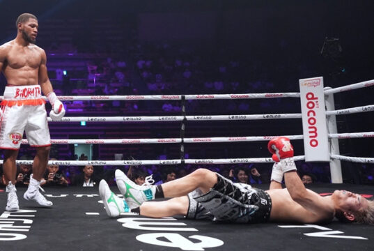 Brian Norman Jr scored a devastating fifth round knockout of Jin Sasaki in Tokyo on Thursday Photo Credit: Naoki Fukuda