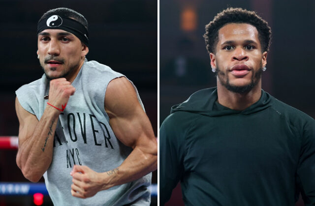 Teofimo Lopez and Devin Haney signed a contract with the fight on August 16 in Saudi Arabia photo: Golden Boy / Cris Esqueda Teofimo Lopez and Devin Haney signed a contract with the fight on August 16 in Saudi Arabia photo: Golden Boy / Cris Esqueda