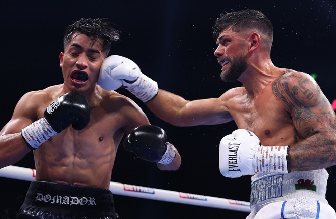 Cordina saw off Quiroz Photo Credit: Mark Robinson Matchroom Boxing