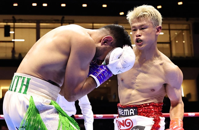 Tsutsumi had too much for Ashfaq Photo Credit: Queensberry/Leigh Dawney