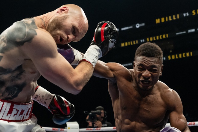 Christian Mbilli stopped Maciej Sulecki in a round Courtesy: Vincent Ethier/Eye Of The Tiger