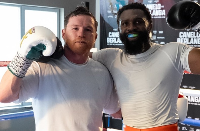 Ennis sparred Canelo before the Crawford fight Photo Credit: @jaronennis X
