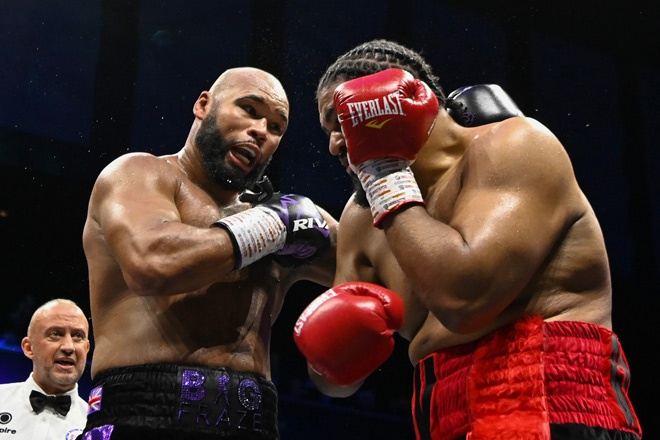 Clarke vs TKV was a great heavyweight clash credit: Chris Dean/ BOXXER