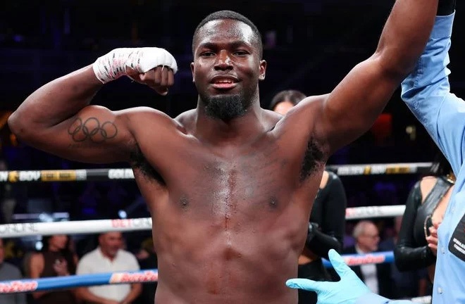 Edwards fights for the fifth time as a professional on Saturday Photo Credit: Golden Boy / Cris Esqueda