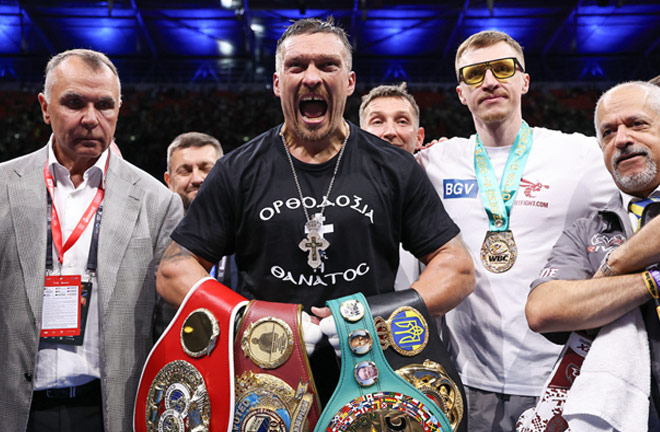 Usyk is the undisputed heavyweight champion Photo Credit: Leigh Dawney/Queensberry