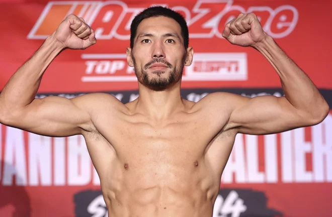 Janibek Alimkhanuly was withdrawn after failed a VADA test Photo Credit: Mikey Williams/Top Rank via Getty Images