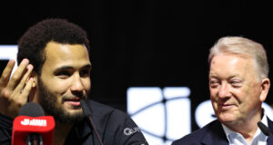 Frank Warren discussed the reason behind Moses Itauma's next fight being postponed. Credit: Queensberry
