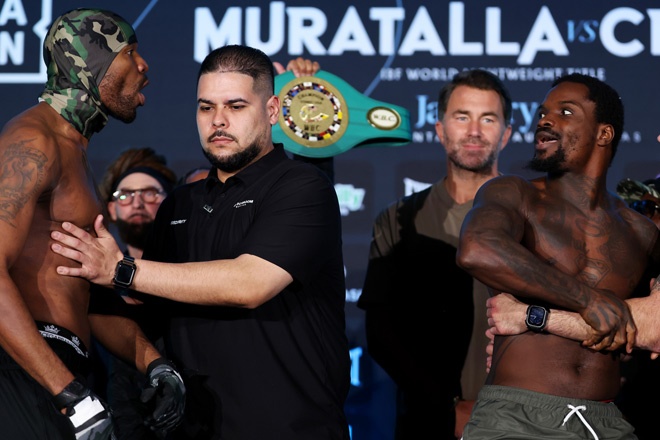 Khalil Coe and Jesse Hart had to be separated throughout fight week. Credit: Cris Esqueda/ Matchroom Boxing