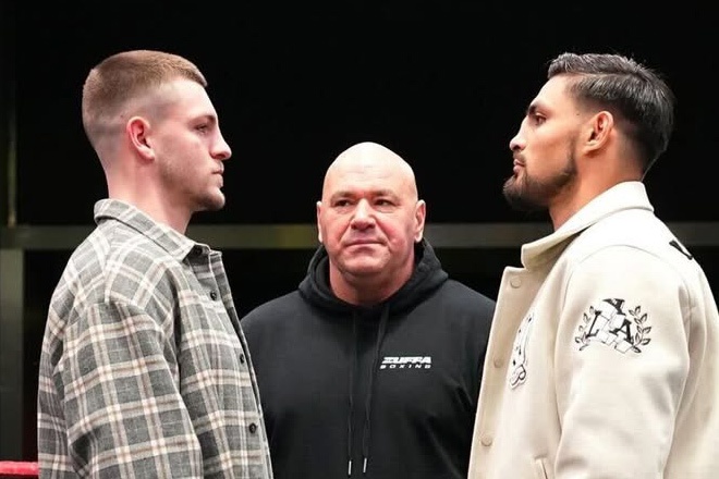 Callum Walsh and Carlos Ocampo Face off Credit: Zuffa/ Instagram