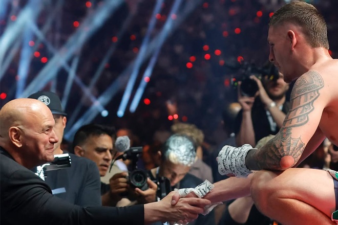 Dana White and Callum Walsh hug after his latest victory. Source: Zuffa/Instagram