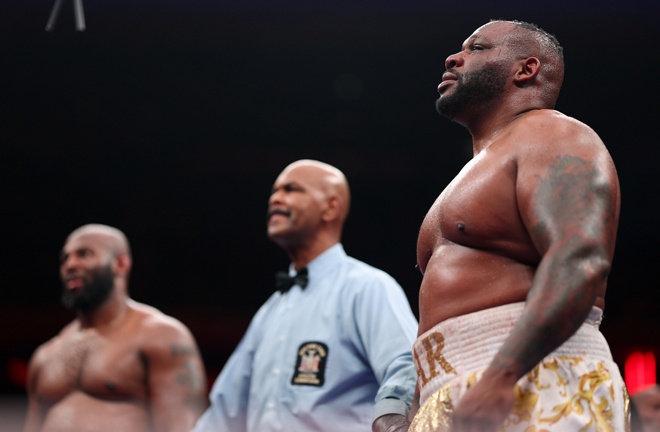 Miller took a split decision victory. Photo: Cris Esqueda Matchroom Boxing