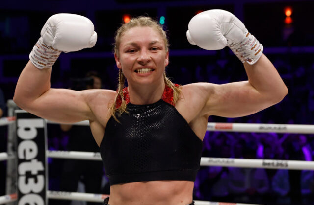 Lauren Price returns to Cardiff to face Stephanie Pineiro Aquino on Saturday Photo Credit: Lawrence Lustig/BOXXER Lauren Price returns to Cardiff to face Stephanie Pineiro Aquino on Saturday Photo Credit: Lawrence Lustig/BOXXER