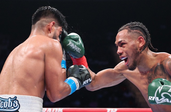 Yan Santana looked good in the co-main event. Photo Credit: Top Rank