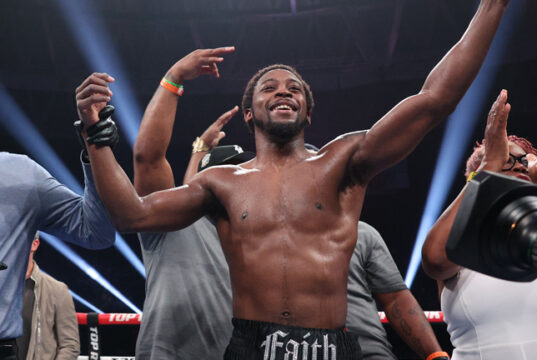 Keyshawn Davis made no mistake in Norfolk. Photo Credit: Top Rank