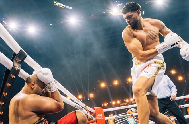 Odiase knocked out Webb in the second round Photo Credit: Tobias Schmidt/Tape Studios
