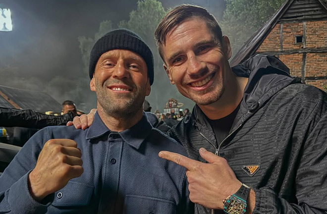 Jason Statham played a key role in landing Rico Verhoeven a fight against Oleksandr Usyk Photo Credit: @ricoverhoeven